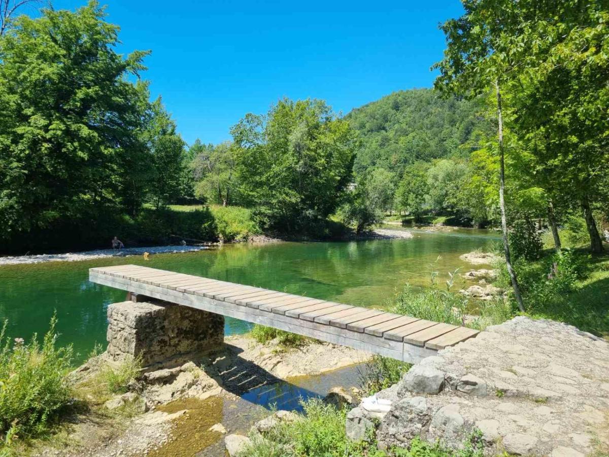 Vila Rozi, Osilnica - Vacation House Pr' Vili Rozi Eksteriør bilde